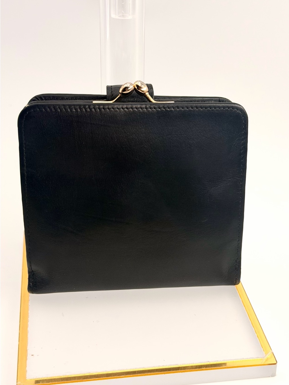 Vintage 90s Coach Black Leather Kiss-Lock Bifold Wallet-Excellent Condition HTF!